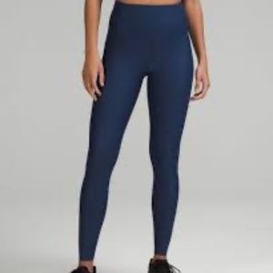 Navy Fast and Free High-Rise Running Tight 28", size 12